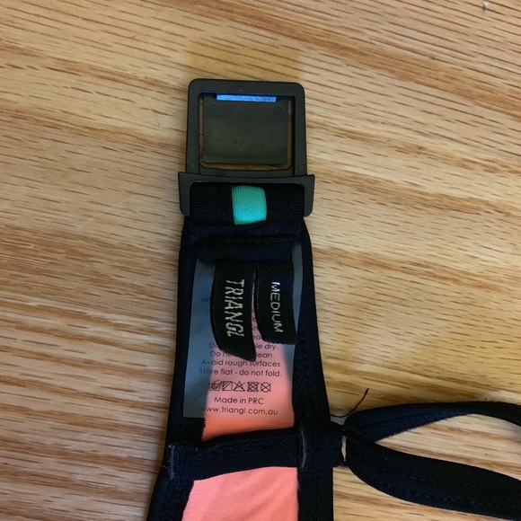 Triangl Bikini Tops!! - Picture 8 of 8